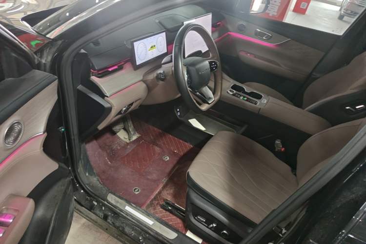 Used Chery Fengyun T8 2025 1.5T 130km Deluxe Version 5 Seats Driver Seat