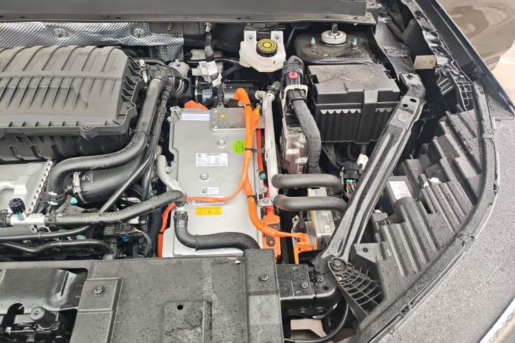 Used Chery Fengyun T8 2025 1.5T 130 km Comfort Edition 5-Seater Engine Bay Left