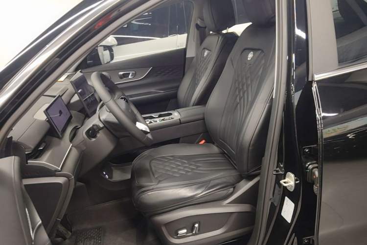 Used Chery Fengyun T8 2025 1.5T 130 km Comfort Edition 5-Seater Left Front Seat