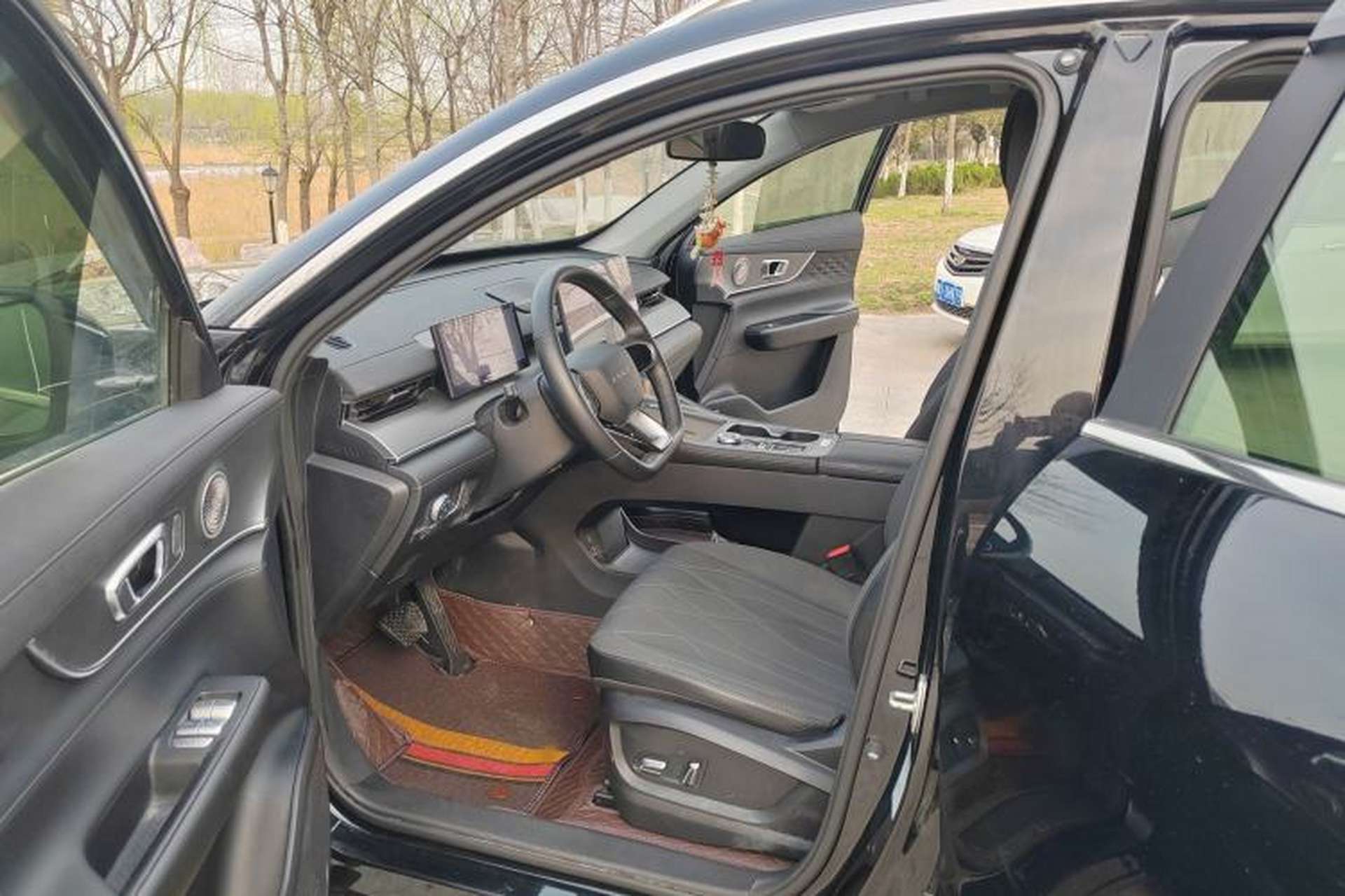 Used Chery Fengyun T8 2025 1.5T 130 km Comfort Edition 7-Seater Left Front Seat