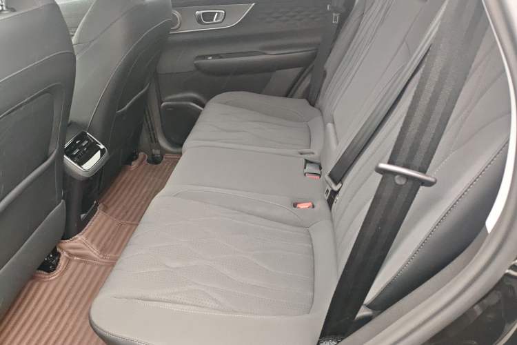 Used Chery Fengyun T8 2025 1.5T 130 km Comfort Edition 5-Seater Left Rear Seat