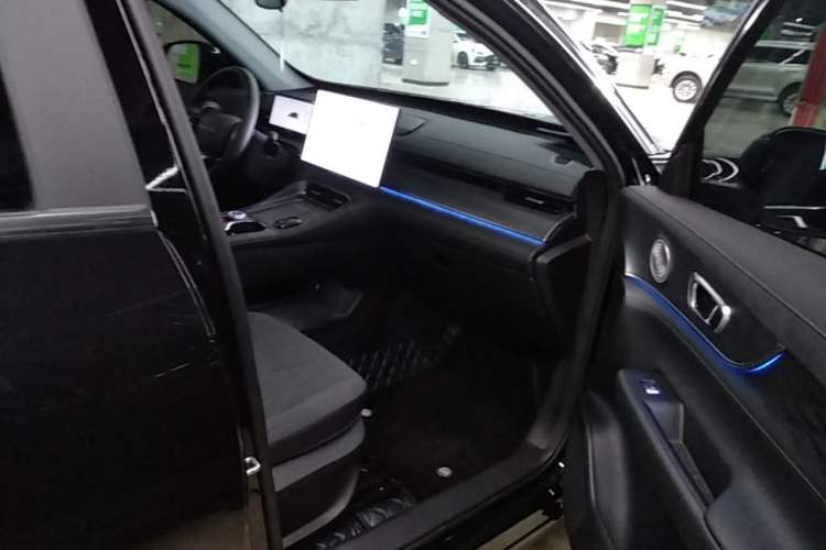 Used Chery Fengyun T8 2025 1.5T 130 km Luxury Edition 5-Seater Right Front Seat