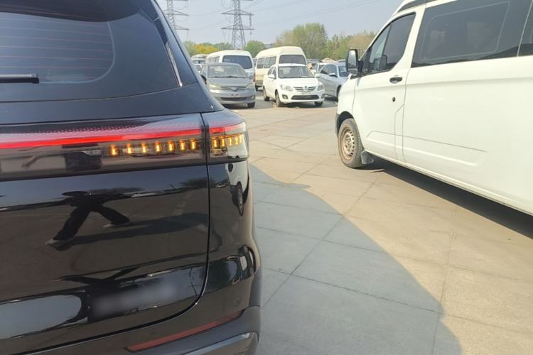 Used Chery Fengyun T8 2025 1.5T 130km Deluxe Version 5 Seats Right Rear Taillight