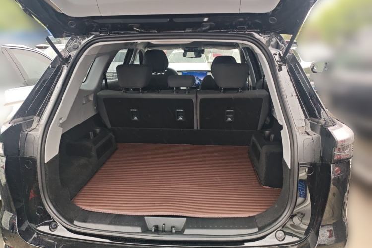 Used Chery Fengyun T8 2025 1.5T 130 km Comfort Edition 5-Seater Trunk