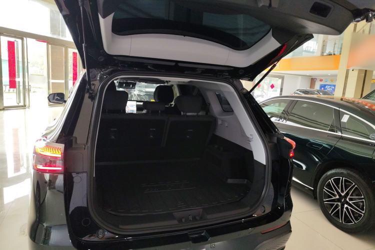 Used Chery Fengyun T8 2025 1.5T 130 km Comfort Edition 5-Seater Trunk