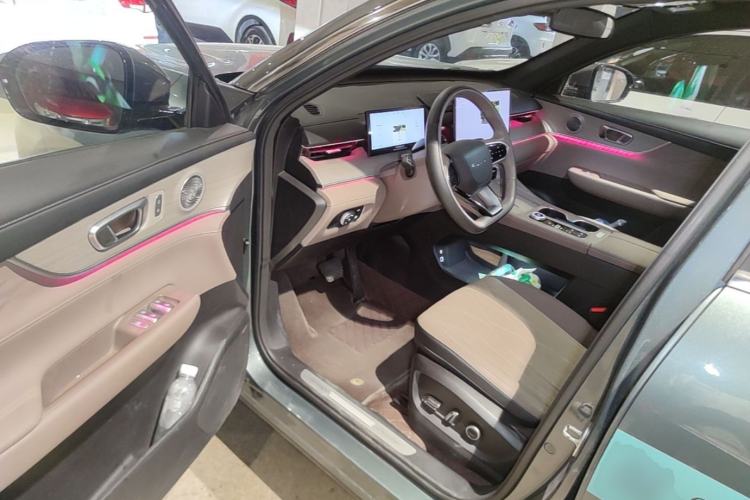 Used Chery Fengyun T8 2025 1.5T 130km Deluxe Version 5 Seats Driver Seat