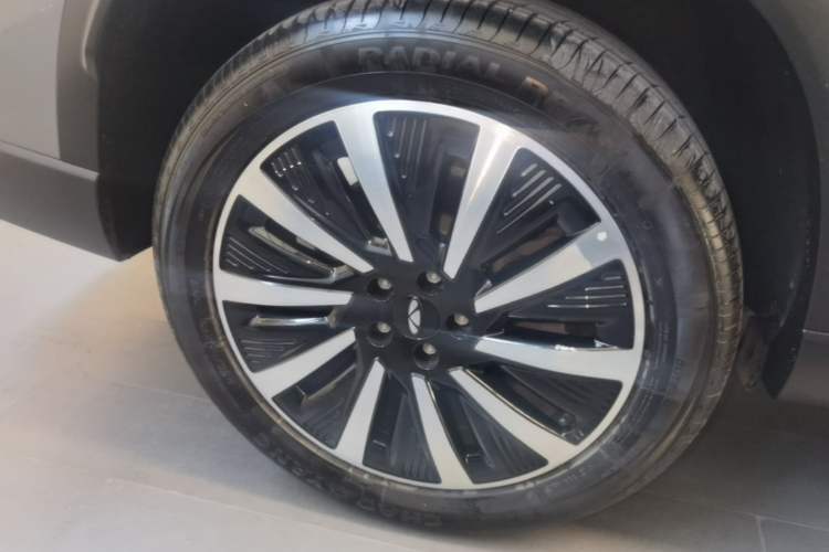 Used Chery Fengyun T8 2025 1.5T 130 km Luxury Edition 5-Seater Exterior 5