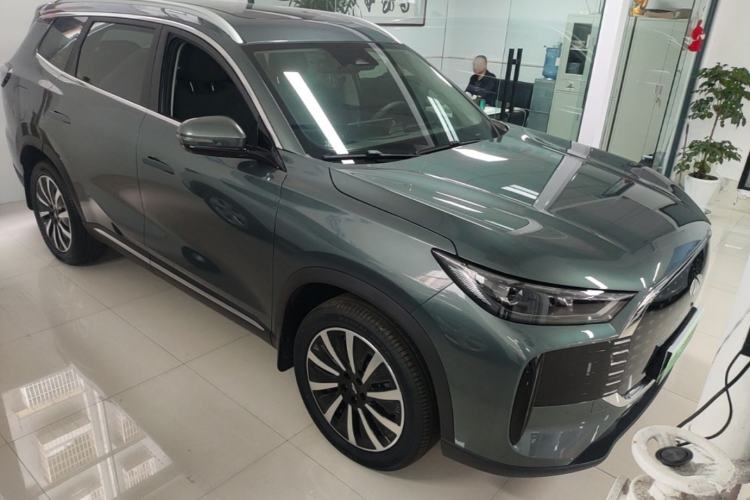 Used Chery Fengyun T8 2025 1.5T 130 km Comfort Edition 5-Seater Front Right 45 Deg