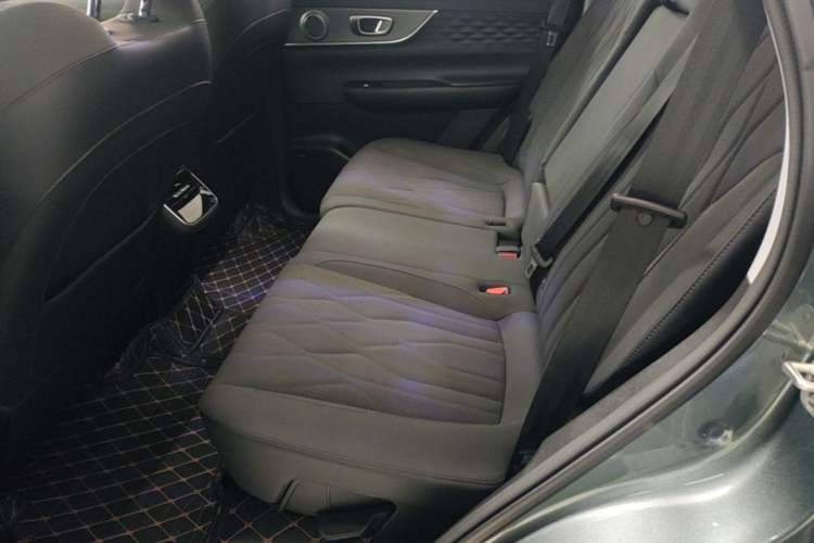 Used Chery Fengyun T8 2025 1.5T 130 km Comfort Edition 5-Seater Left Rear Seat