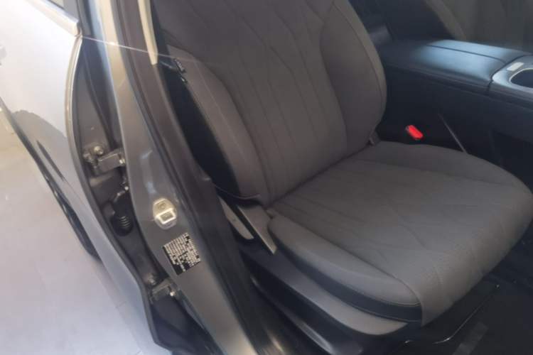 Used Chery Fengyun T8 2025 1.5T 130 km Luxury Edition 5-Seater Right Front Seat