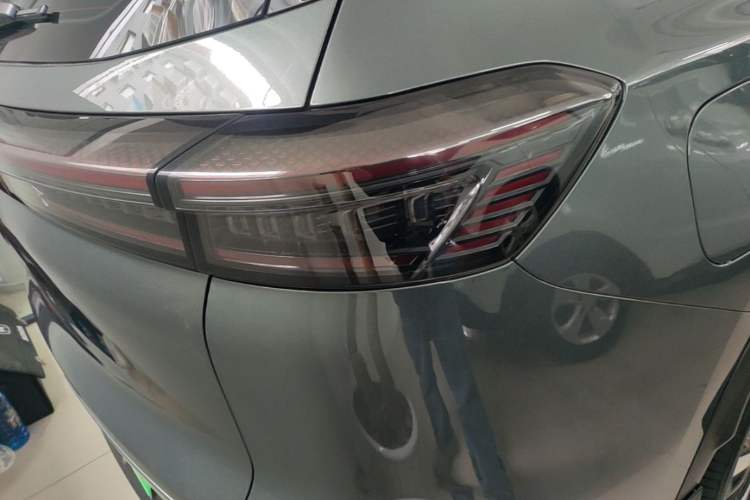 Used Chery Fengyun T8 2025 1.5T 130 km Comfort Edition 5-Seater Right Rear Taillight