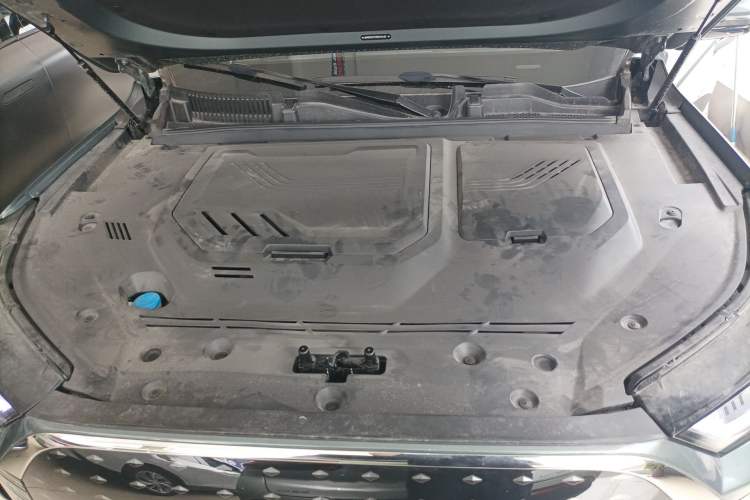 Used Chery Fengyun T8 2025 1.5T 130km Deluxe Version 5 Seats Engine Bay