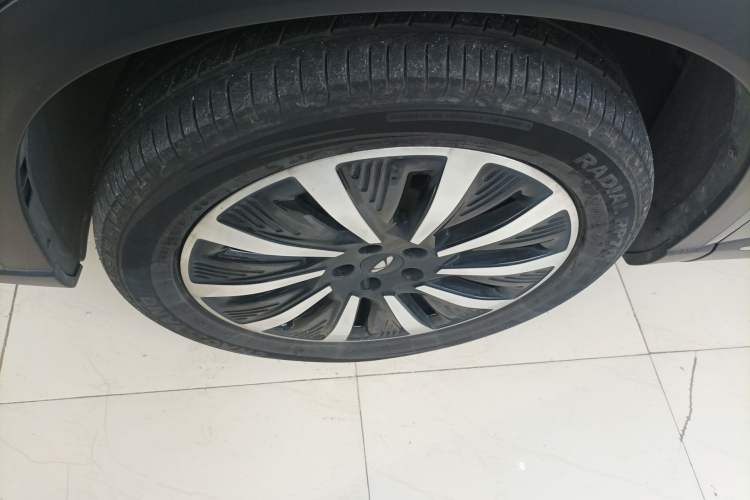 Used Chery Fengyun T8 2025 1.5T 130km Deluxe Version 5 Seats Exterior 4