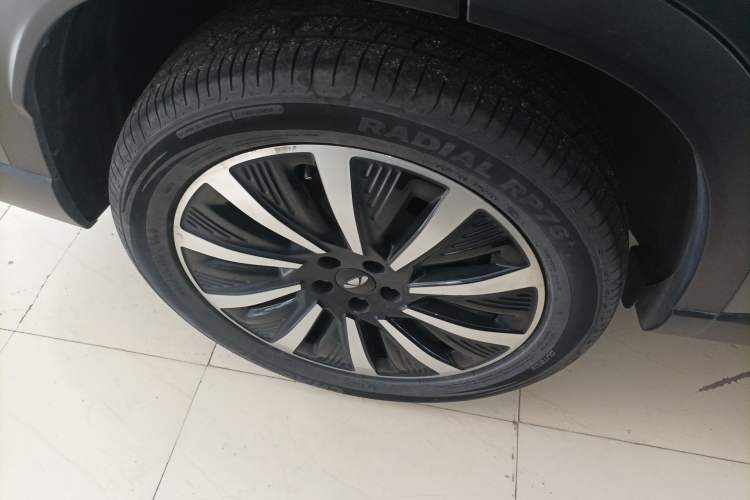 Used Chery Fengyun T8 2025 1.5T 130km Deluxe Version 5 Seats Exterior 5