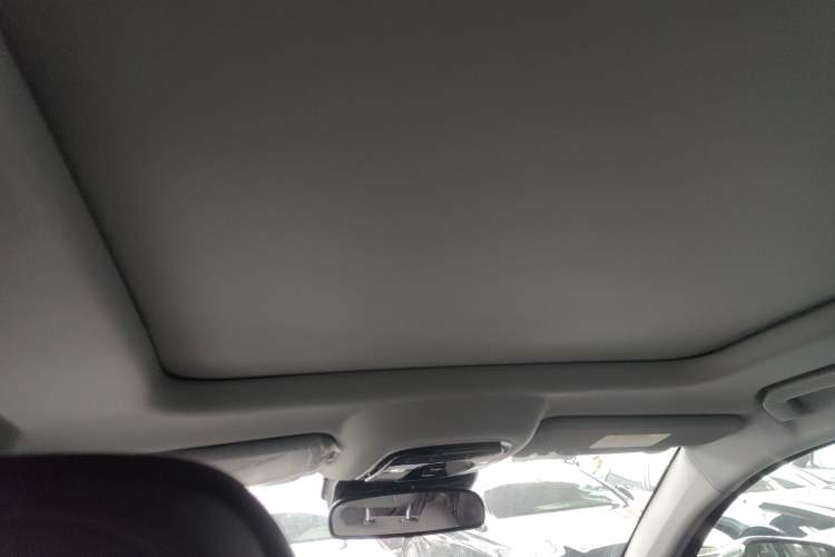 Used Chery Fengyun T8 2025 1.5T 130 km Comfort Edition 5-Seater Headliner
