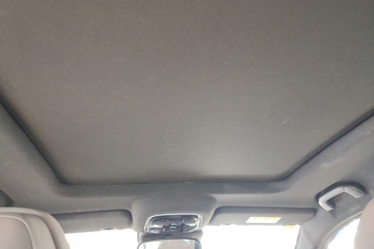 Used Chery Fengyun T8 2025 1.5T 130km Deluxe Version 5 Seats Headliner