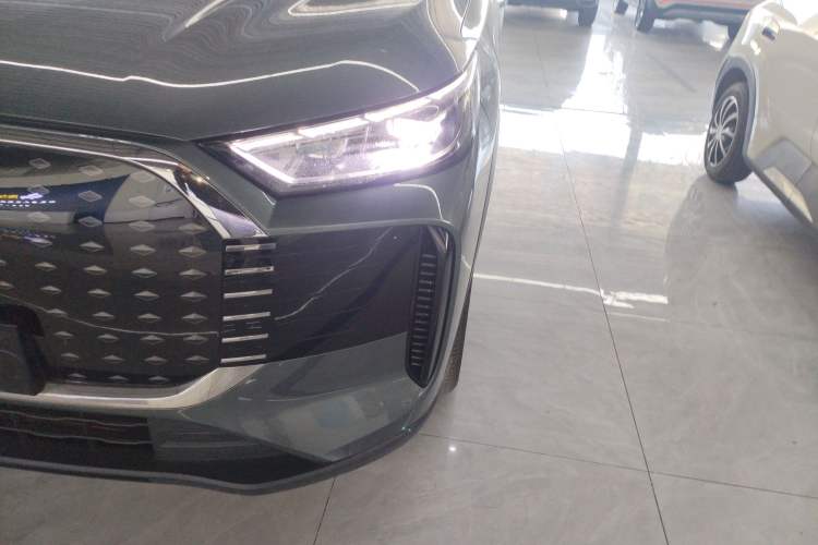 Used Chery Fengyun T8 2025 1.5T 130km Deluxe Version 5 Seats Left Front Headlight