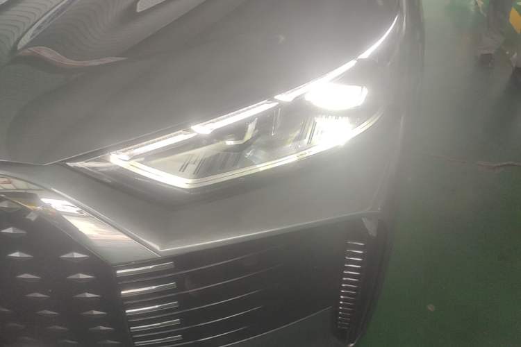 Used Chery Fengyun T8 2025 1.5T 130 km Comfort Edition 5-Seater Left Front Headlight