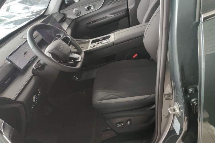 Used Chery Fengyun T8 2025 1.5T 130 km Comfort Edition 5-Seater Left Front Seat