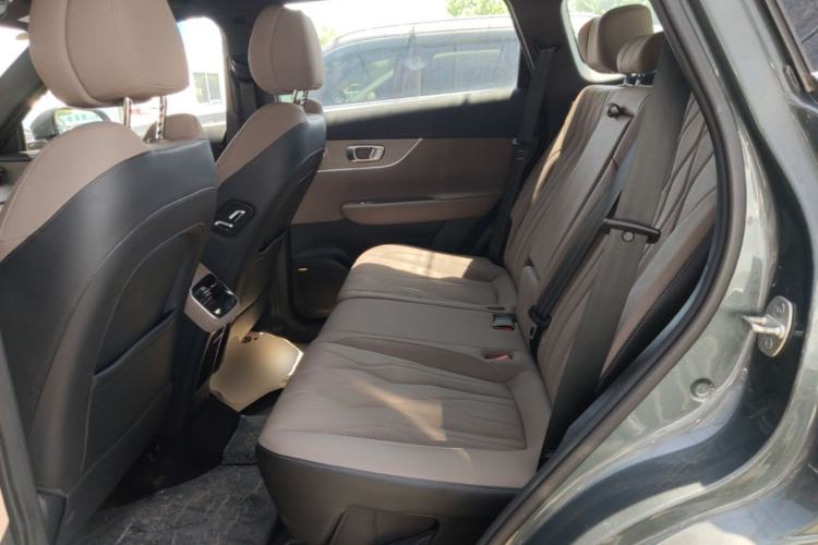 Used Chery Fengyun T8 2025 1.5T 130km Deluxe Version 5 Seats Left Rear Seat