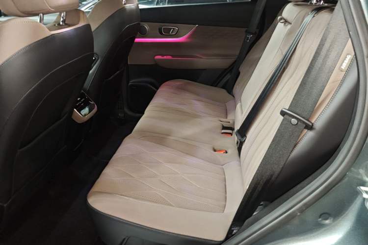 Used Chery Fengyun T8 2025 1.5T 130km Deluxe Version 5 Seats Left Rear Seat