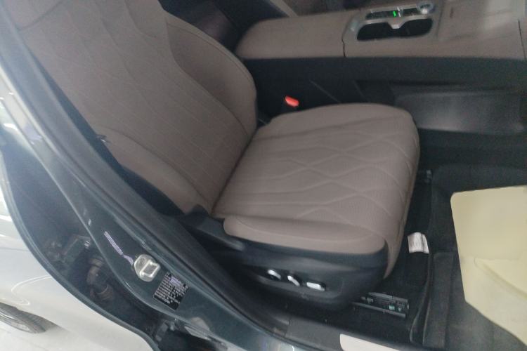 Used Chery Fengyun T8 2025 1.5T 130km Deluxe Version 5 Seats Right Front Seat