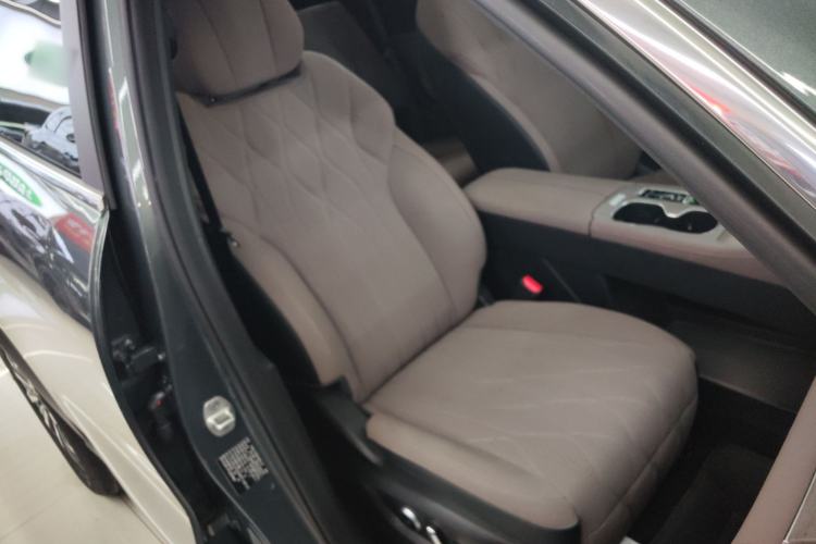 Used Chery Fengyun T8 2025 1.5T 130km Deluxe Version 5 Seats Right Front Seat