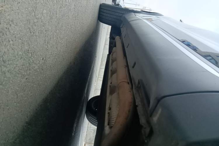 Used Chery Fengyun T8 2025 1.5T 130km Deluxe Version 5 Seats Right Side Sill