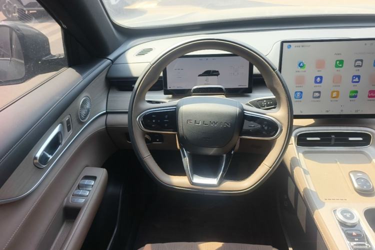 Used Chery Fengyun T8 2025 1.5T 130km Deluxe Version 5 Seats Steering Wheel