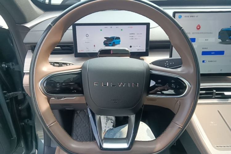 Used Chery Fengyun T8 2025 1.5T 130km Deluxe Version 5 Seats Steering Wheel