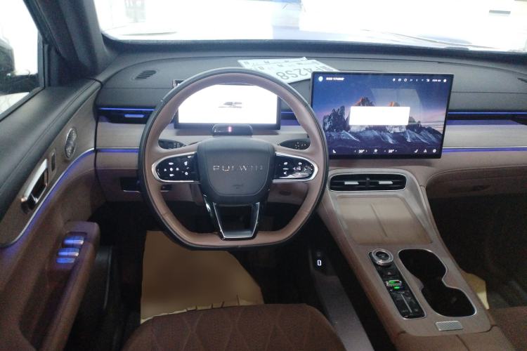 Used Chery Fengyun T8 2025 1.5T 130km Deluxe Version 5 Seats Steering Wheel