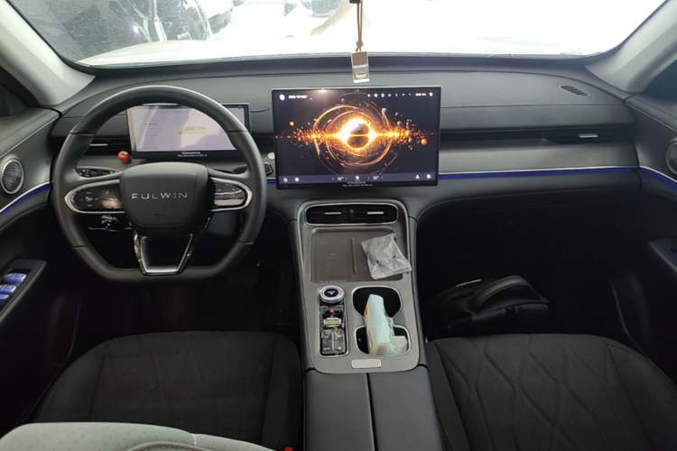 Used Chery Fengyun T8 2025 1.5T 130 km Luxury 7-Seater Center Console