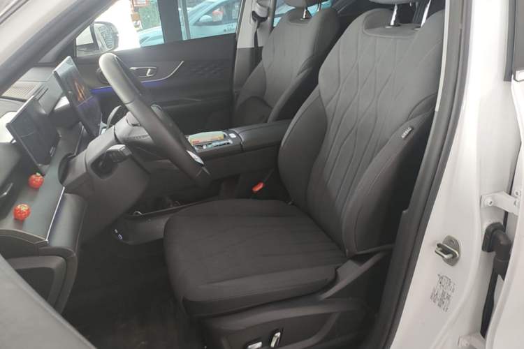 Used Chery Fengyun T8 2025 1.5T 130 km Luxury 7-Seater Left Front Seat