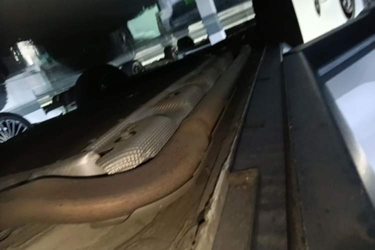 Used Chery Fengyun T8 2025 1.5T 130 km Luxury Edition 5-Seater Right Side Sill