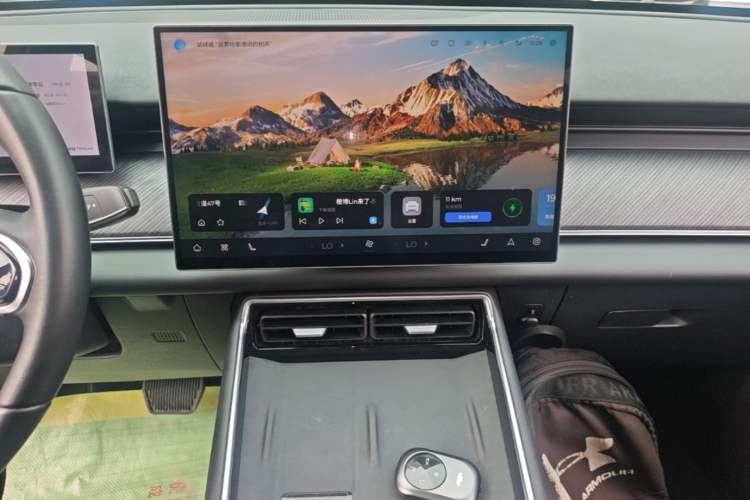 Used Chery Fengyun T9 2024 120 Long-Range Comfort Version 7-Seater Lithium-Ion Battery Audio And AC Panel
