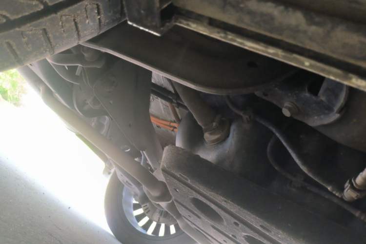 Used Chery Fengyun T9 2024 120 Long-Range Flagship Version 7 Seats Ternary Lithium Chassis Rear Right