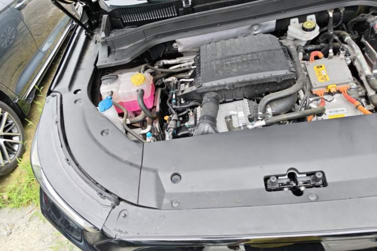 Used Chery Fengyun T9 2024 120 Long-Range Comfort Version 5 Seats Lithium Iron Phosphate Engine Bay Right