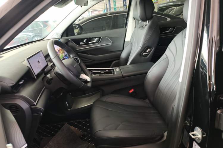 Used Chery Fengyun T9 2024 120 Long-Range Flagship Version 7 Seats Lithium Iron Phosphate Left Front Seat