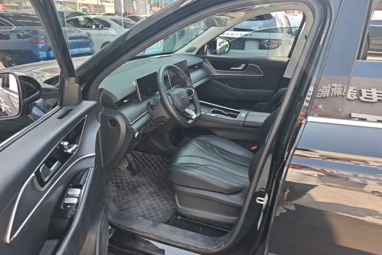 Used Chery Fengyun T9 2024 120 Long-Range Standard Version 5 Seats Lithium-NMC Battery Left Front Seat
