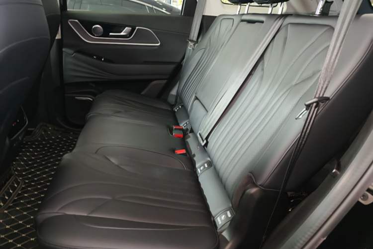Used Chery Fengyun T9 2024 120 Long-Range Flagship Version 7 Seats Lithium Iron Phosphate Left Rear Seat