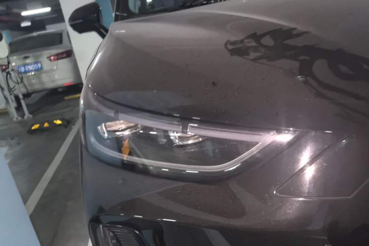 Used Chery Fengyun T9 2024 120 Long-Range Comfort Version 5-Seater with Ternary Lithium Battery Right Front Headlight