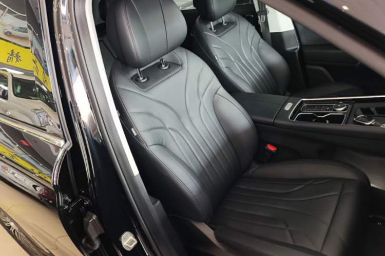 Used Chery Fengyun T9 2024 120 Long-Range Flagship Version 7 Seats Lithium Iron Phosphate Right Front Seat