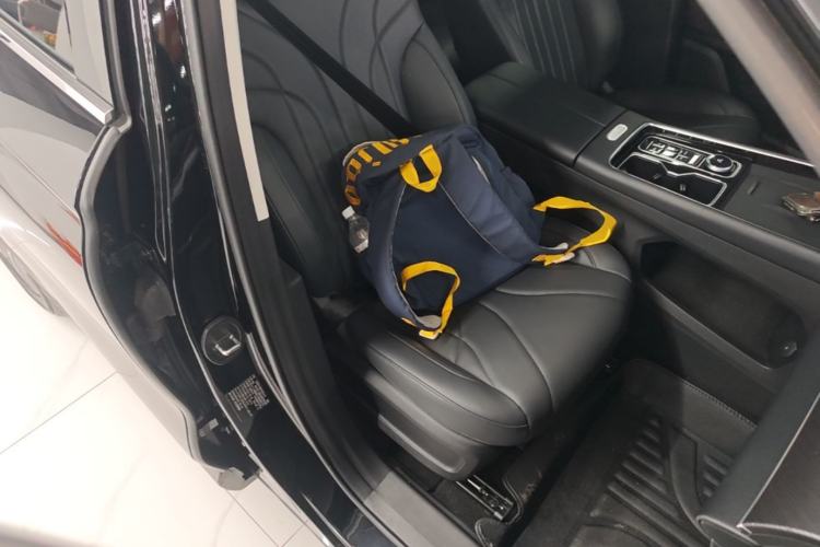 Used Chery Fengyun T9 2024 120 Long-Range Comfort Version 5 Seats Lithium Iron Phosphate Right Front Seat