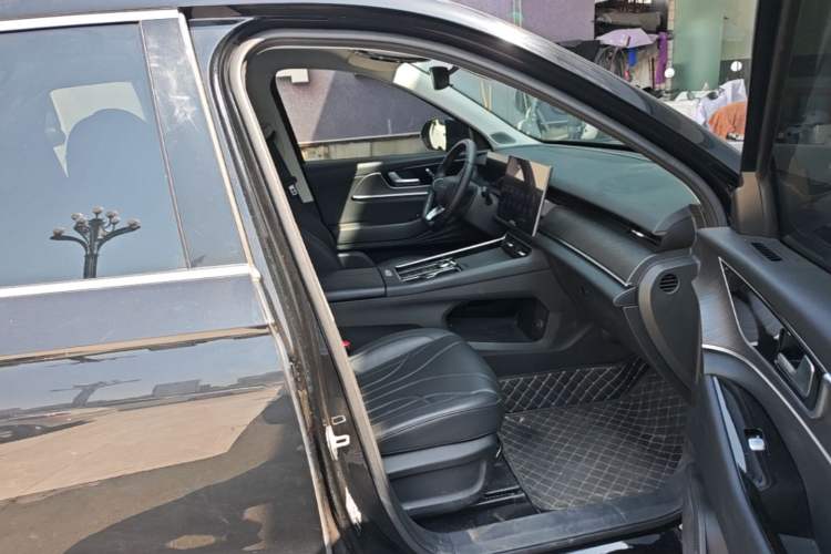 Used Chery Fengyun T9 2024 120 Long-Range Standard Version 5 Seats Lithium-NMC Battery Right Front Seat