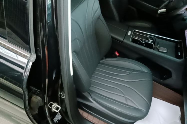 Used Chery Fengyun T9 2024 120 Long-Range Comfort Version 5 Seats Lithium Iron Phosphate Right Front Seat