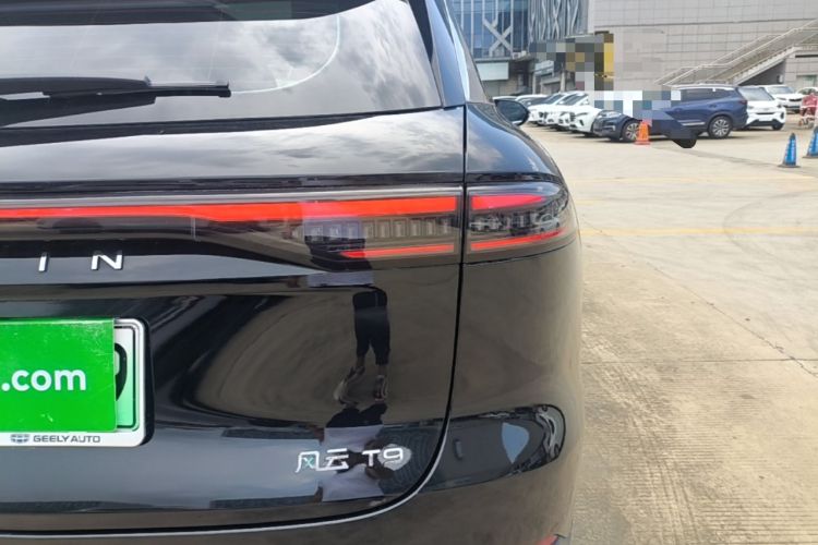 Used Chery Fengyun T9 2024 120 Long-Range Comfort Version 5-Seater with Ternary Lithium Battery Right Rear Taillight