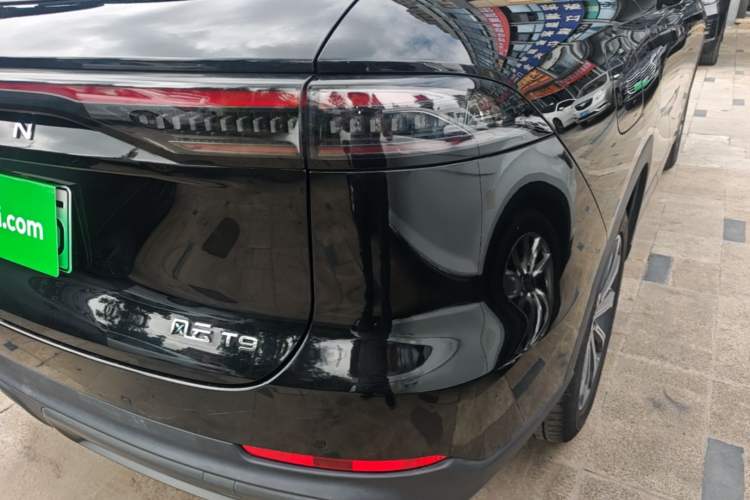 Used Chery Fengyun T9 2024 120 Long-Range Comfort Version 7-Seater Lithium-Ion Battery Right Rear Taillight