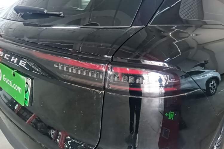 Used Chery Fengyun T9 2024 120 Long-Range Luxury Version 5 Seats Ternary Lithium Right Rear Taillight