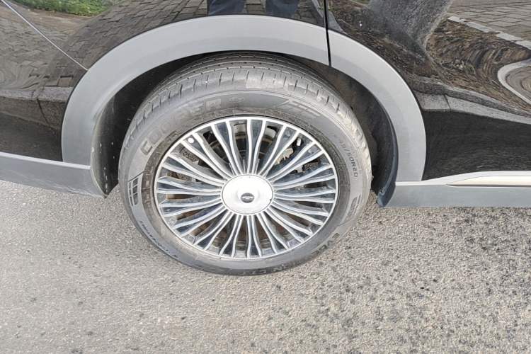 Used Chery Fengyun T9 2024 120 Long-Range Luxury Version 5 Seats Ternary Lithium Right Rear Wheel Hub