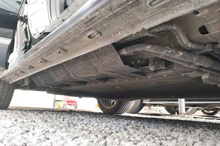 Used Chery Fengyun T9 2024 120 Long-Range Luxury Version 5 Seats Lithium Iron Phosphate Right Side Sill